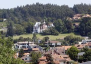 Los Figaredo tramitan construir catorce adosados en la Finca Bauer