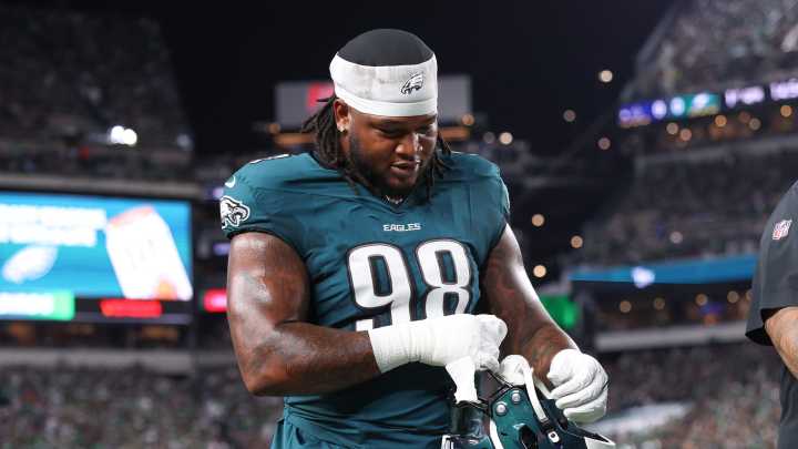 Former UGA star Jalen Carter apologizes after spitting at Dak Prescott
