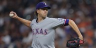 Jacob deGrom has tough outing as Rangers get swept