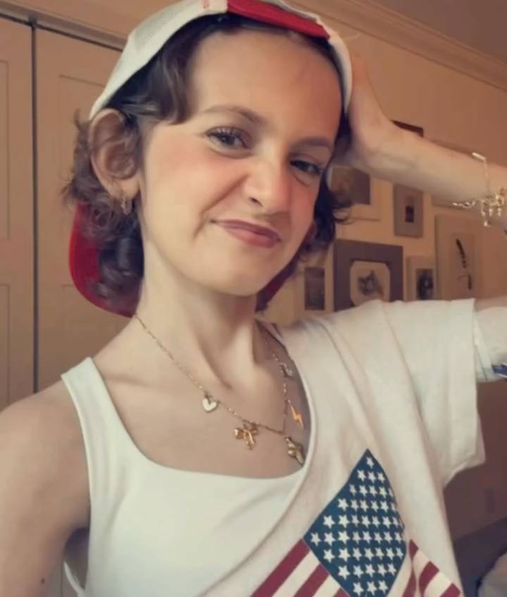 Child cancer TikToker Zuza Beine tragically dies aged 14 after inspiring millions documenting 11