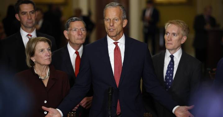 As two spending bills fail in Senate, chances to avoid a government shutdown fade