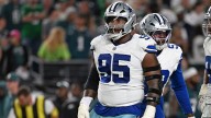 Cowboys’ Kenny Clark claims his mom was ‘hot’ about Packers trade
