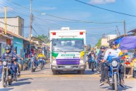 Entregan ambulancia en el municipio Padre Pedro Chien