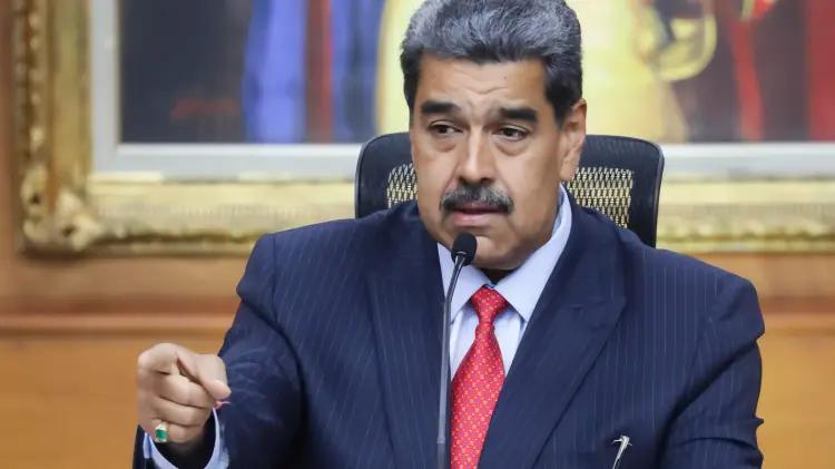 Maduro acusa a EE.UU. de plan para apoderarse del petróleo venezolano