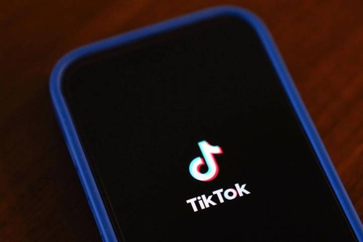 New TikTok trend involving public urination hits Nebraska schools, colleges