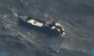 Trump dijo que fuerzas de EE.UU. mataron a tres personas  a bordo de lancha que supuestamente llevaba drogas