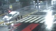 Video: un conductor alcoholizado chocó contra el Metrobus de Flores