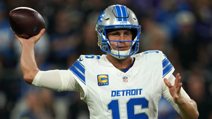 Lions' Dan Campbell says 'nobody' is playing better than this QB