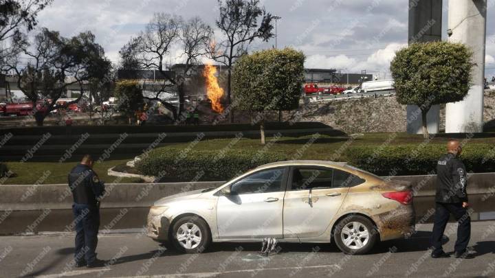 "El niño, santo dios", gritó el agente de la policía para salvarle la vida