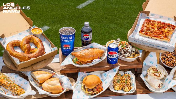 SoFi Stadium unveils new food, beverage & concession offerings ahead of 2025 NFL season