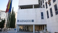 El juez Peinado demanda a cargos políticos y periodistas por lesión a su honor