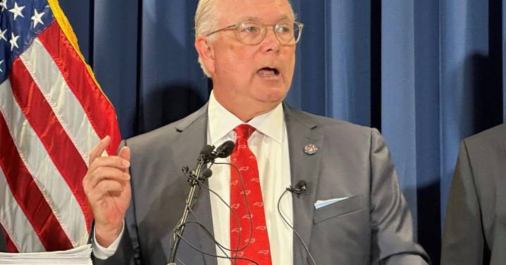 NC auditor rips state school board for inaction in Forsyth