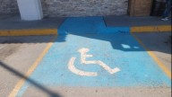Liberan rampa de discapacitados tras denuncia ciudadana