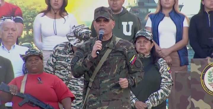 (VIDEO) Padrino López rechazó las burlas de Trump sobre los entrenamientos de las milicias bolivarianas
