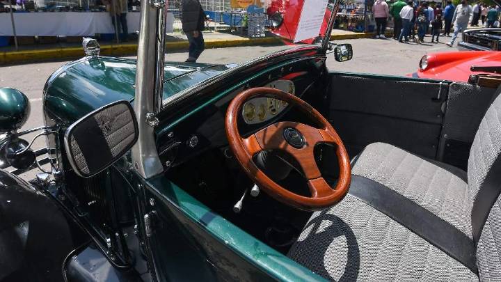 ¿Te gustan los autos clásicos?, la BUAP tendrá una exposición con vehículos de época