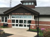 School dismissals delayed as Southington police track down wanted man