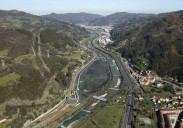 Indra baraja el polígono Reicastro, en Mieres, para construir la pista de pruebas para vehículos blindados