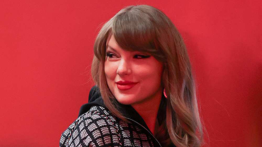 Taylor Swift Appears to Sneak Into Chiefs Game Despite Speculation She Didn't Attend