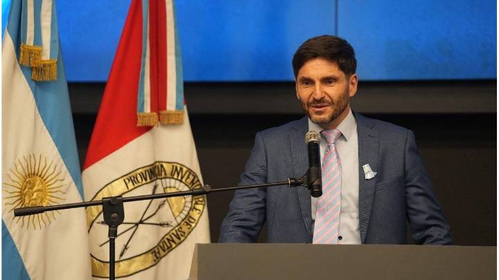 Maximiliano Pullaro tras el anuncio del gobierno nacional: "Queremos que las retenciones se eliminen para siempre"