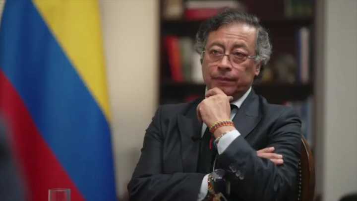 “Es simplemente un acto de tiranía de EE.UU. lanzar misiles sobre aguas de soberanía extranjera”: Gustavo Petro, presidente de Colombia, en entrevista con la BBC