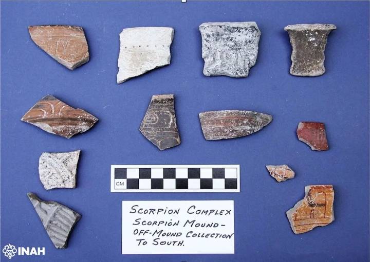 Descubren montículo efigie en forma de escorpión en el Valle de Tehuacán, Puebla