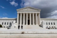 Trump asks Supreme Court to let him fire member of FTC