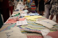 Burriana inaugura la exposición de los trabajos realizados por el alumnado de la asociación de Bolilleres i Mig Punt
