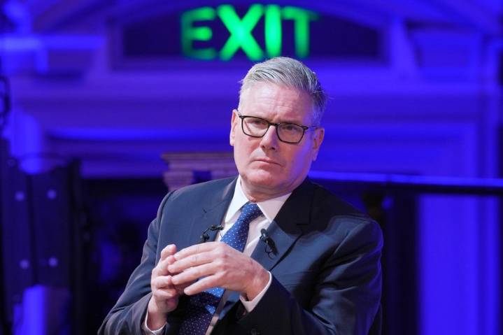 UK’s Starmer hopes a vision of ‘renewal’ can silence doubts about his leadership