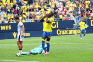 Cádiz CF 0-0 Ceuta: tenso empate en el Nuevo Mirandilla