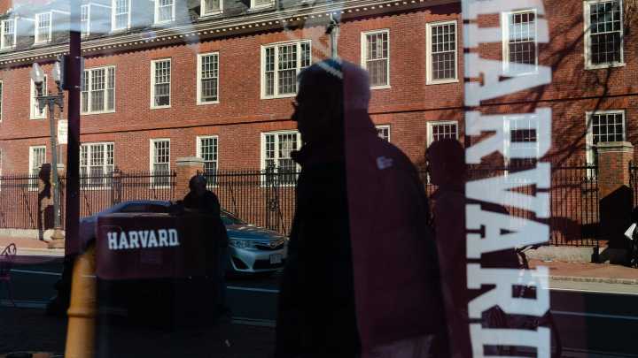 White House considers funding advantage for colleges that align with Trump policies