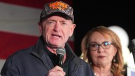 Arizona US Sen. Mark Kelly, Gabby Giffords to visit Iowa in November