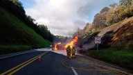 Volcadura de pipa de gasolina deriva en incendio en la autopista México