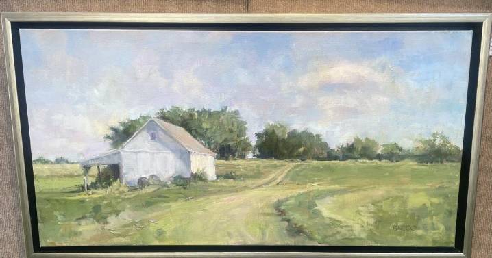 Barns Take Center Stage at Long's Park Art Festival
