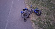 Motociclista atropelló a toda una familia que salió de paseo, entre ellos un bebé de 8 meses