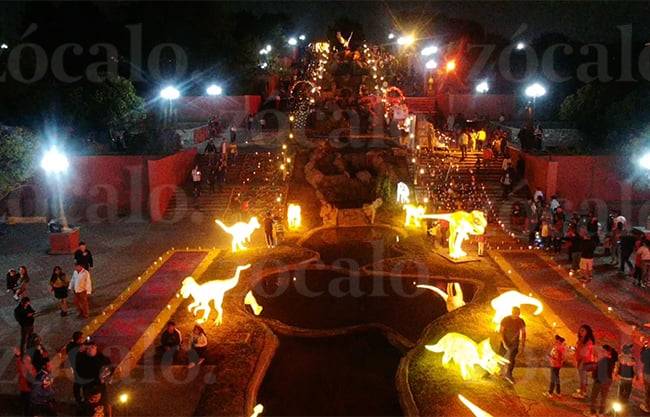 Colectivo Furia Coahuila prepará altar monumental en Parque Las Maravillas