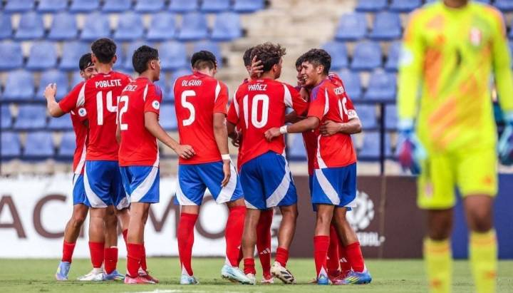 Hijo de ex campeón de América destaca en nómina de La Roja para el Mundial Sub 17