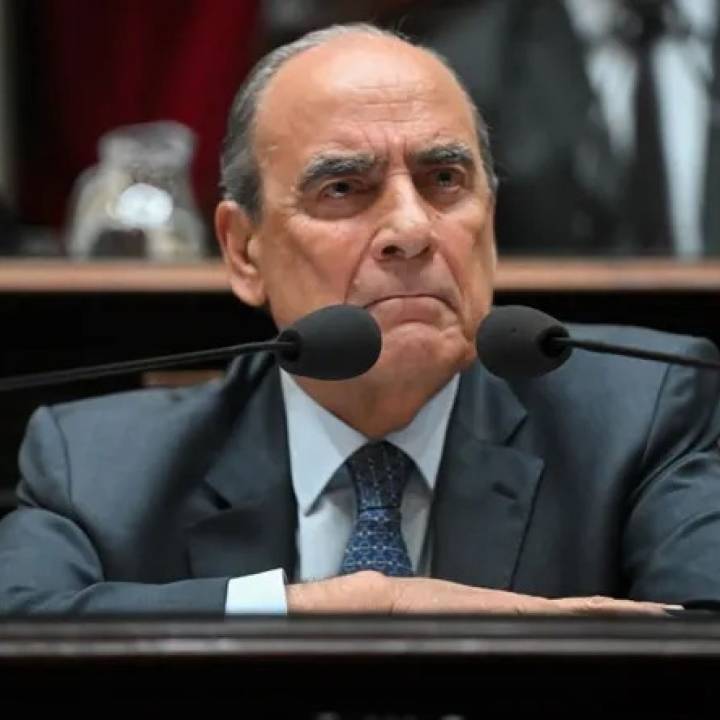 Guillermo Francos gana tiempo: la UCR y la Coalición Cívica no quieren echarlo antes de las elecciones