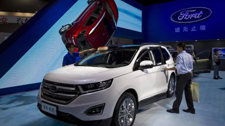 Ford recortará mil empleos más en Alemania ante la baja demanda de autos eléctricos