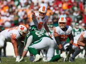 NFL: Buccanners confía que Baker Mayfield juegue el domingo