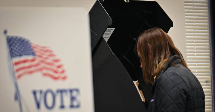 Kansas resists Justice Department demands for voter data