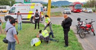 Motociclista resulta lesionado tras derrapar en carretera a Soto la Marina
