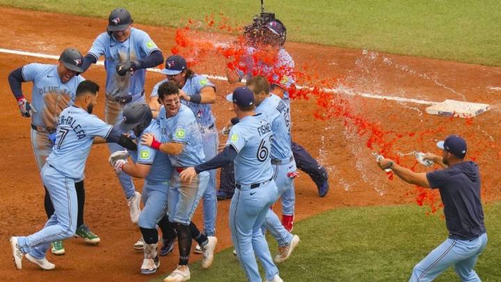 Blue Jays earn 45th comeback win of the year with 5