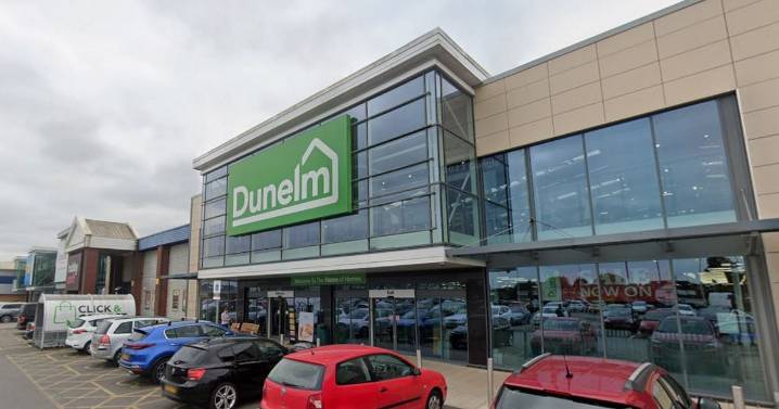 Keep 'cold out on winter nights' with Dunelm £42 electric blanket that's 'cosy'