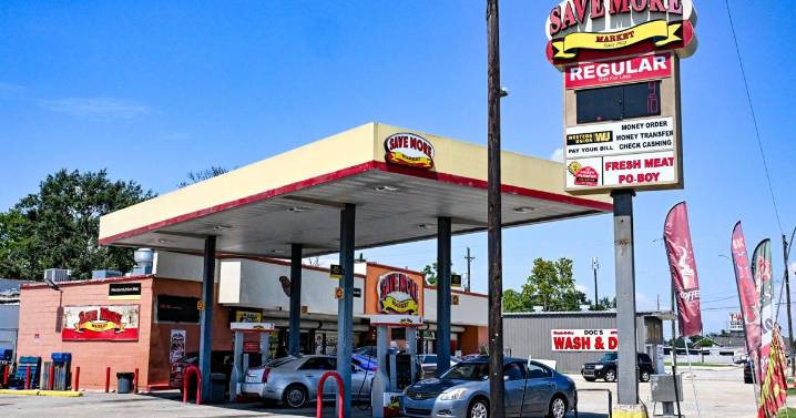 This Baton Rouge gas market station has gone TikTok viral