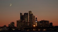 Catch the crescent moon make a fleeting appearance with Mars at sunset on Sept. 24