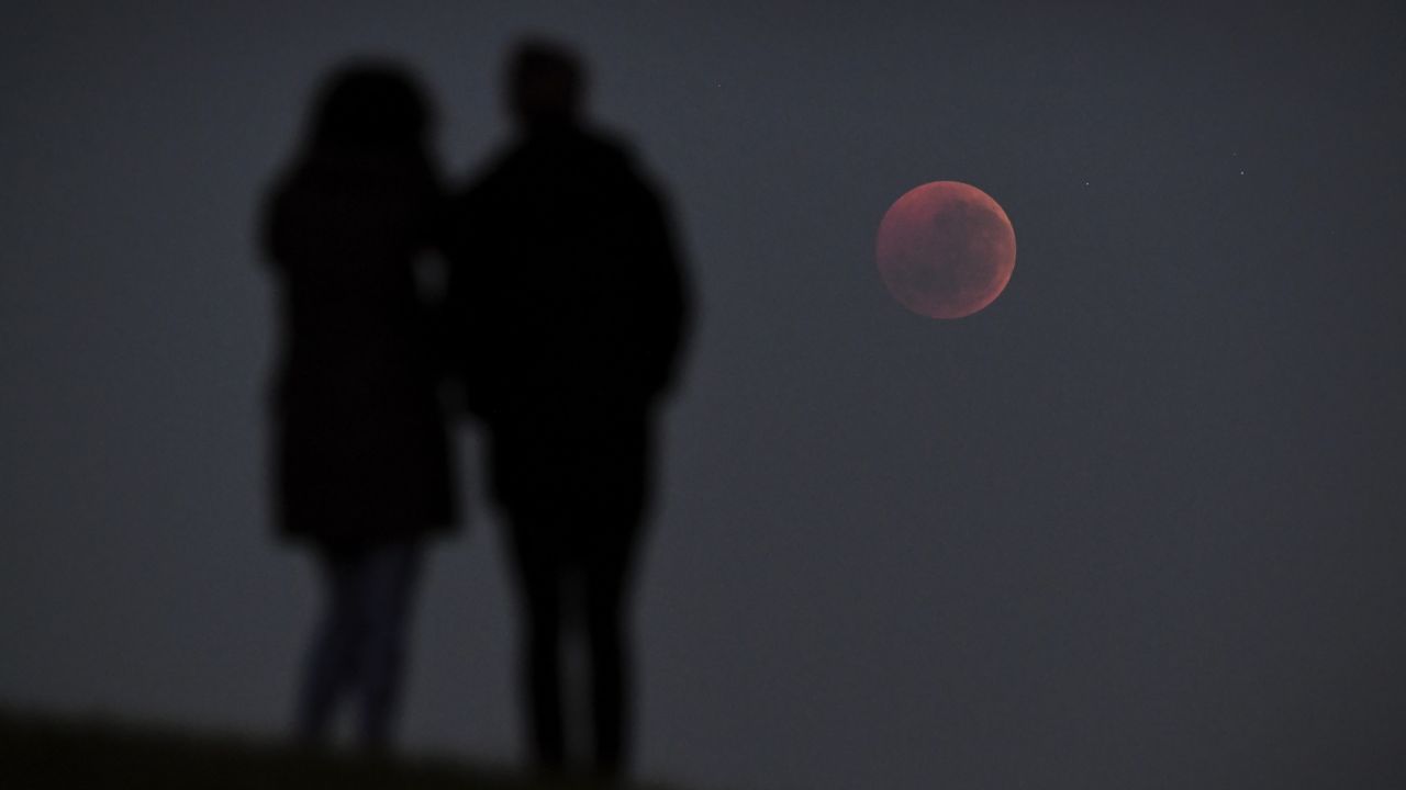 Where to see the blood moon lunar eclipse Sept. 7