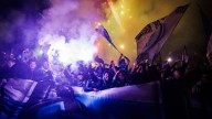 Imponente banderazo de Racing: color y aliento antes del cruce copero ante Vélez
