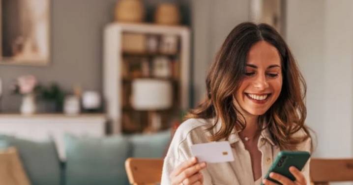 Six freebies worth £993 for people on Universal Credit before end of September