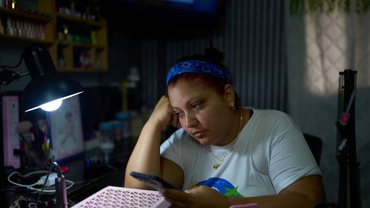 Deported Venezuelan mothers ask Melania Trump to help reunite them with their children