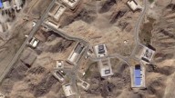 Las imágenes de satélite que muestran que Irán ha comenzado a reconstruir sus plantas de misiles tras los ataques israelíes de junio